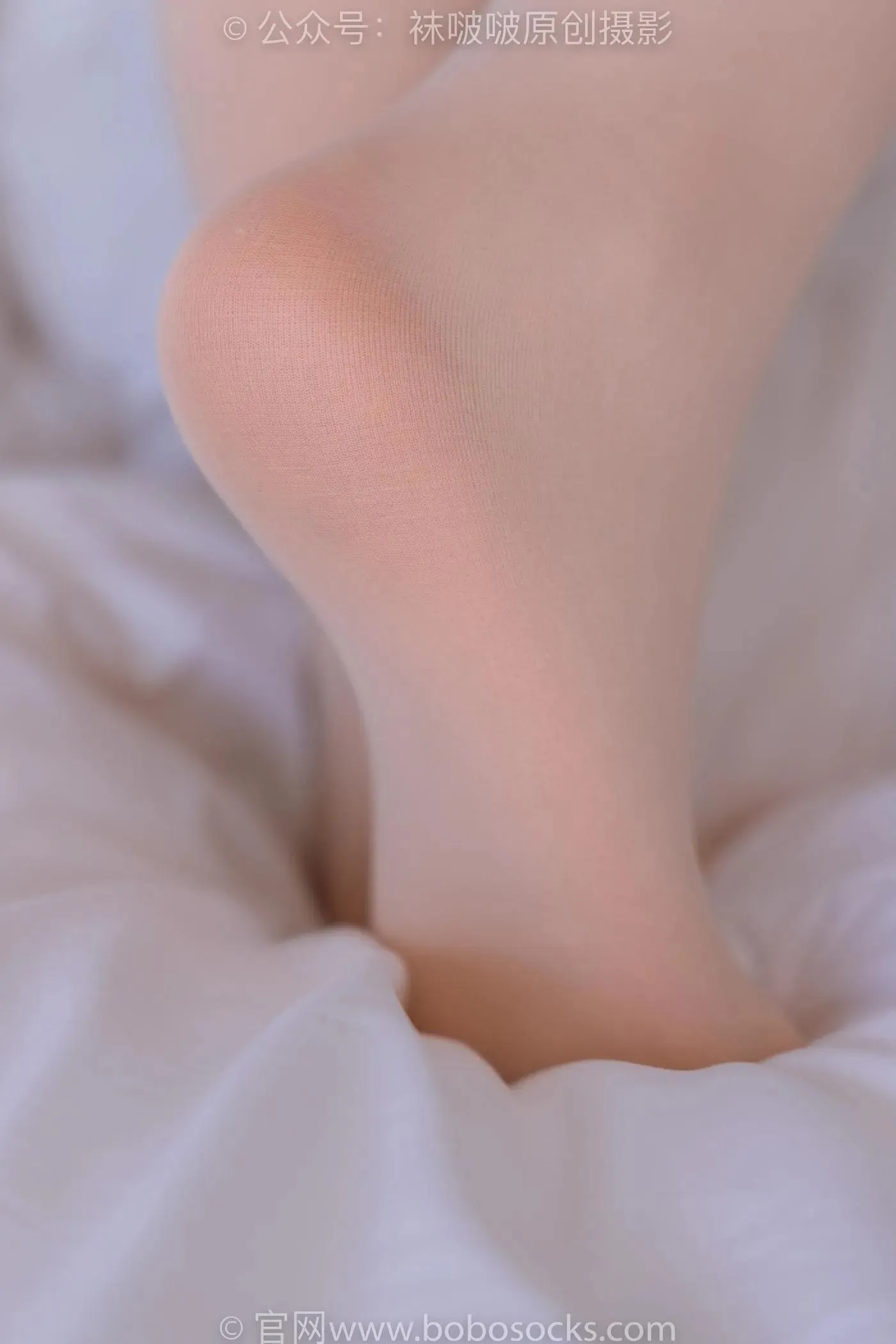 [BoBoSocks袜啵啵]NO.170 周周-两双高跟凉鞋、油亮肉丝、厚肉丝、两双丝袜叠穿 [158P]插图7